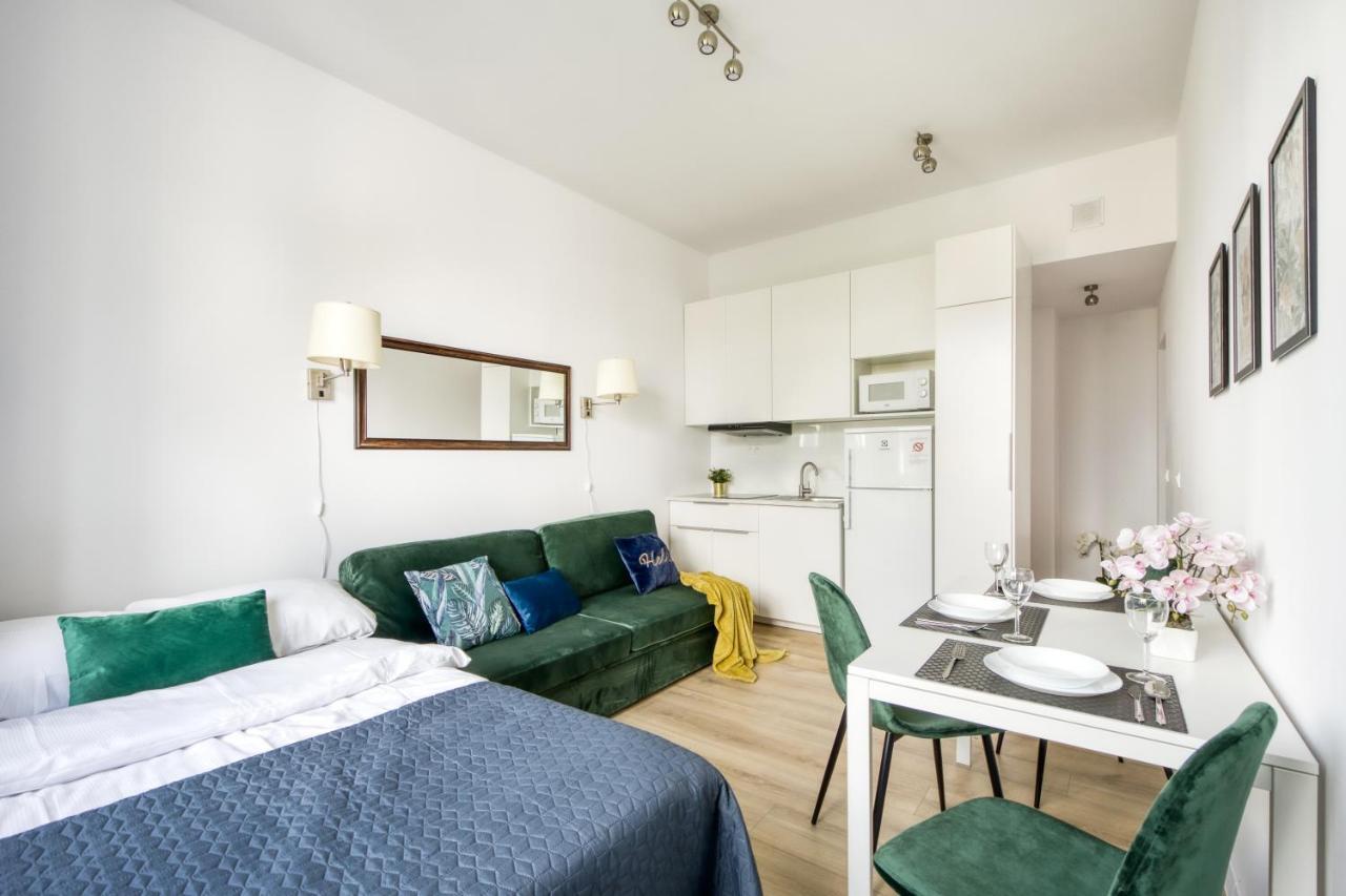 23 Unit Miniapartments Warszawa Lotnisko Okecie Fajne Ministudio Przy Bitwy Warszawskiej ภายนอก รูปภาพ