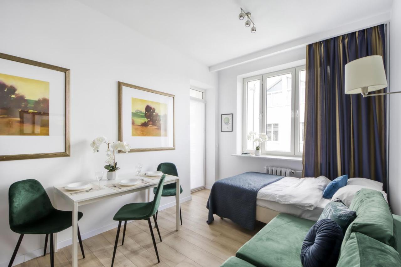 23 Unit Miniapartments Warszawa Lotnisko Okecie Fajne Ministudio Przy Bitwy Warszawskiej ภายนอก รูปภาพ